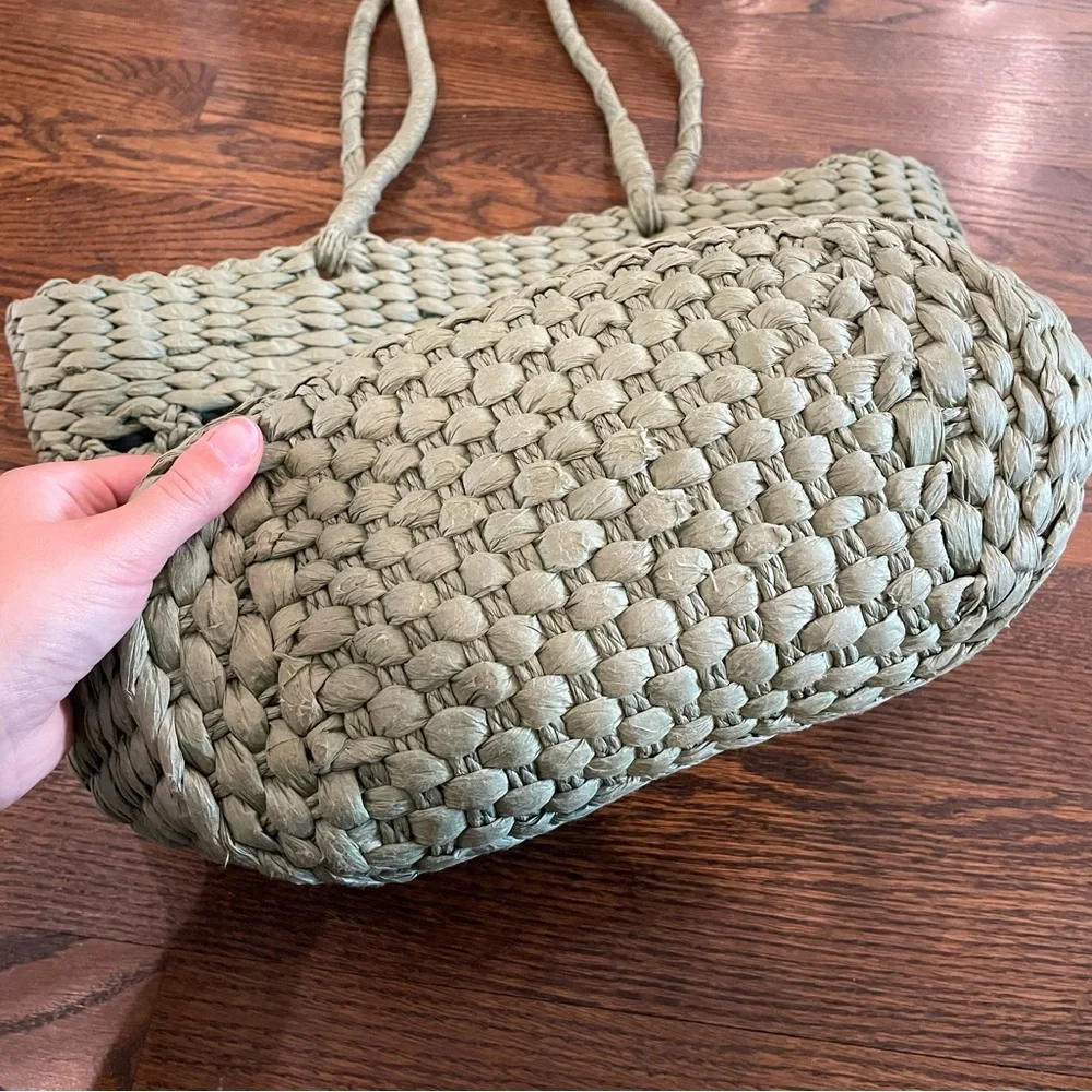 SHADE & SHORE Green Paper Raffia Woven Tote Beach Bag
